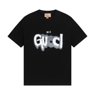 2025 Early Spring New GU Home Dissolved Melted Letter Printed Men's and Women's Short sleeved T-shirt Top