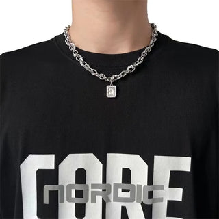 New fashion cold wind hoodie necklace female niche design high-grade sense sweater chain titanium steel hip hop collarbone chain