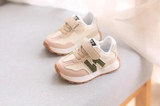 Children's Sports Shoes Toddler Breathable Non Slip Comfort Sneakers Lightweight Hook and Loop Soft Sole Running Casual Shoes