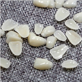 70PCS/Package Beauty Ultra-Thin Medical Whitening Upper Anterior Resin Teeth Porcelain Teeth Dental Films