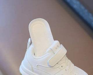 Children's White Shoes Spring and Autumn Kid's Sports Shoes Anti slip Lightweight Boys Board Shoes Soft Sole Baby Casual Shoes