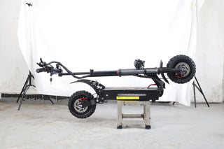 STLF Advanced A  Warehouse Heavy Duty 6000w 8000w Dual Motor Fast Speed Scooters Long Range Off Road Electrical Scooter