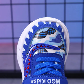 Spring New Children's Sports Shoes Cartoon Dinosaur Children's LED Light Shoes Soft Sole Boys' Causal Sneakers 2-6 Years Old