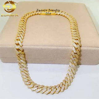 Custom Fine Jewelry Vvs Moissanite Cuban Link Chain.